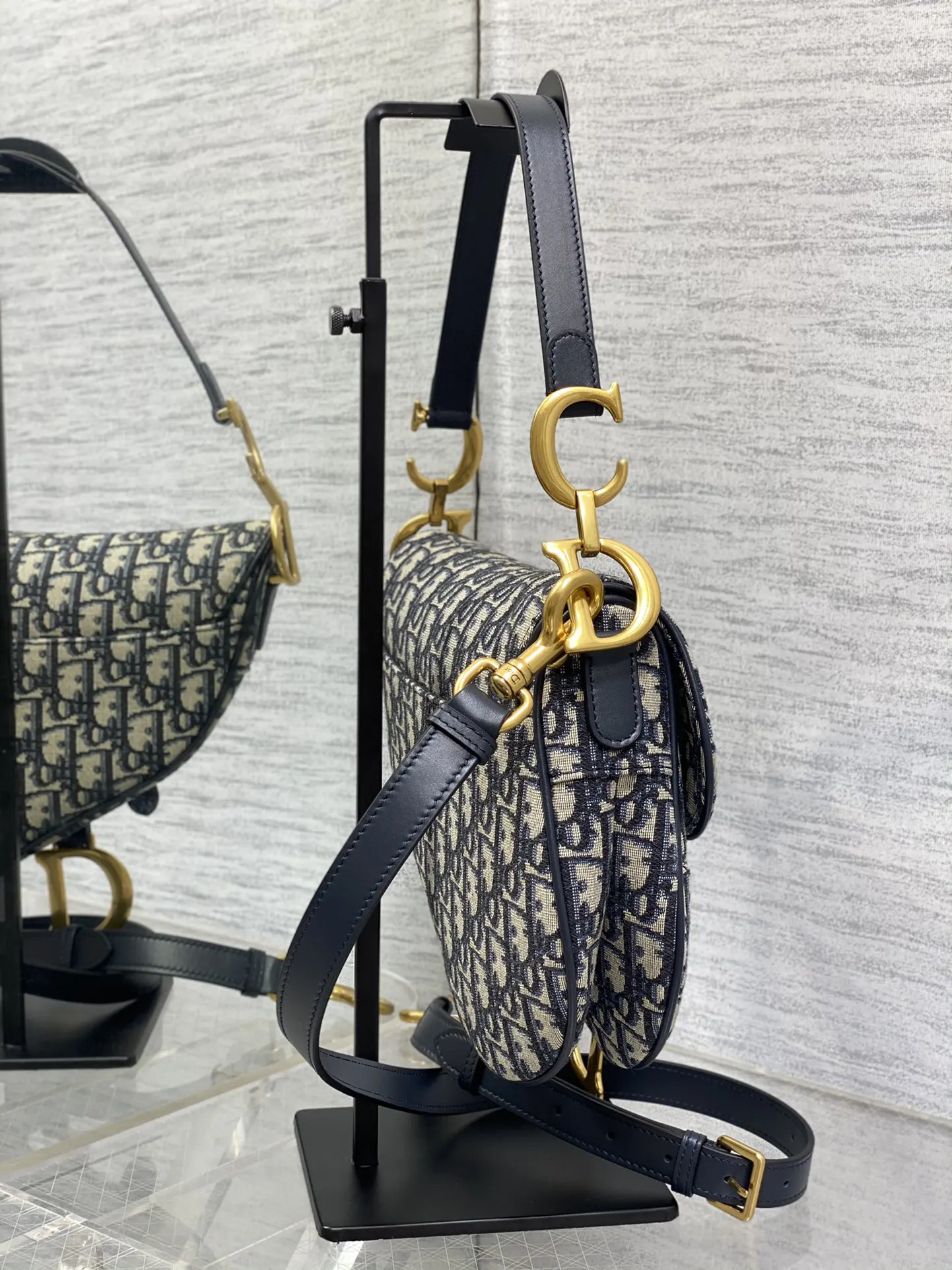 Dior Saddle 老花藍馬鞍包 手提斜挎 手提包(數字5) Dior Saddle 老花藍馬鞍包 手提斜挎 手提包(數字5)