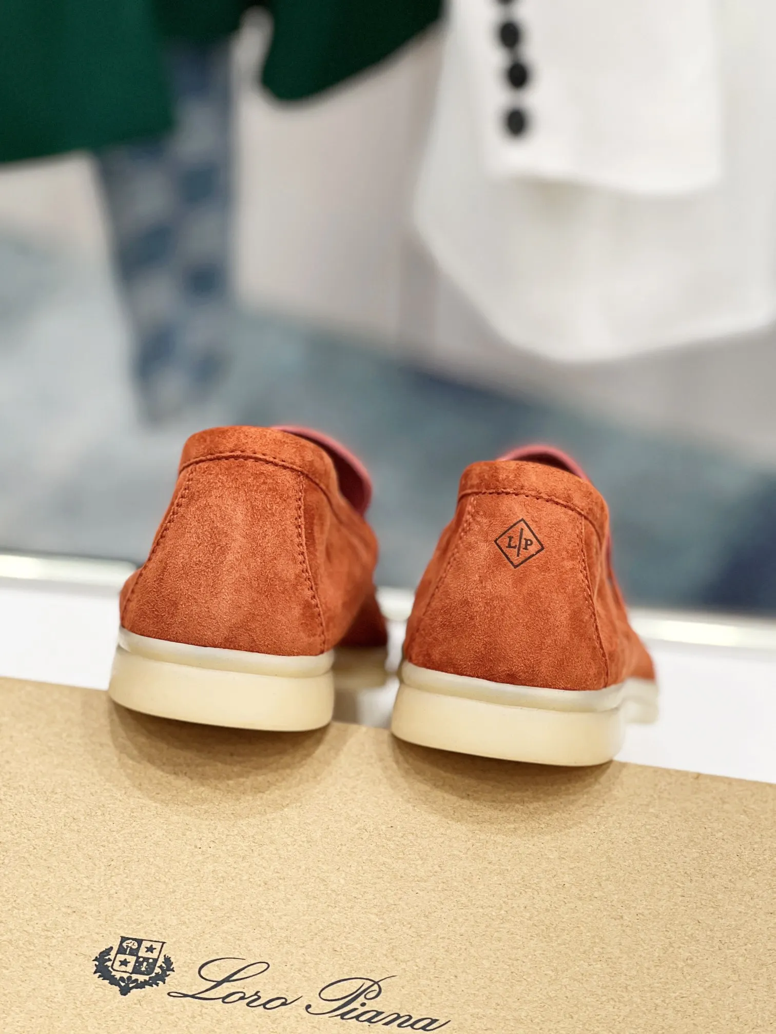 Hermès 运动鞋