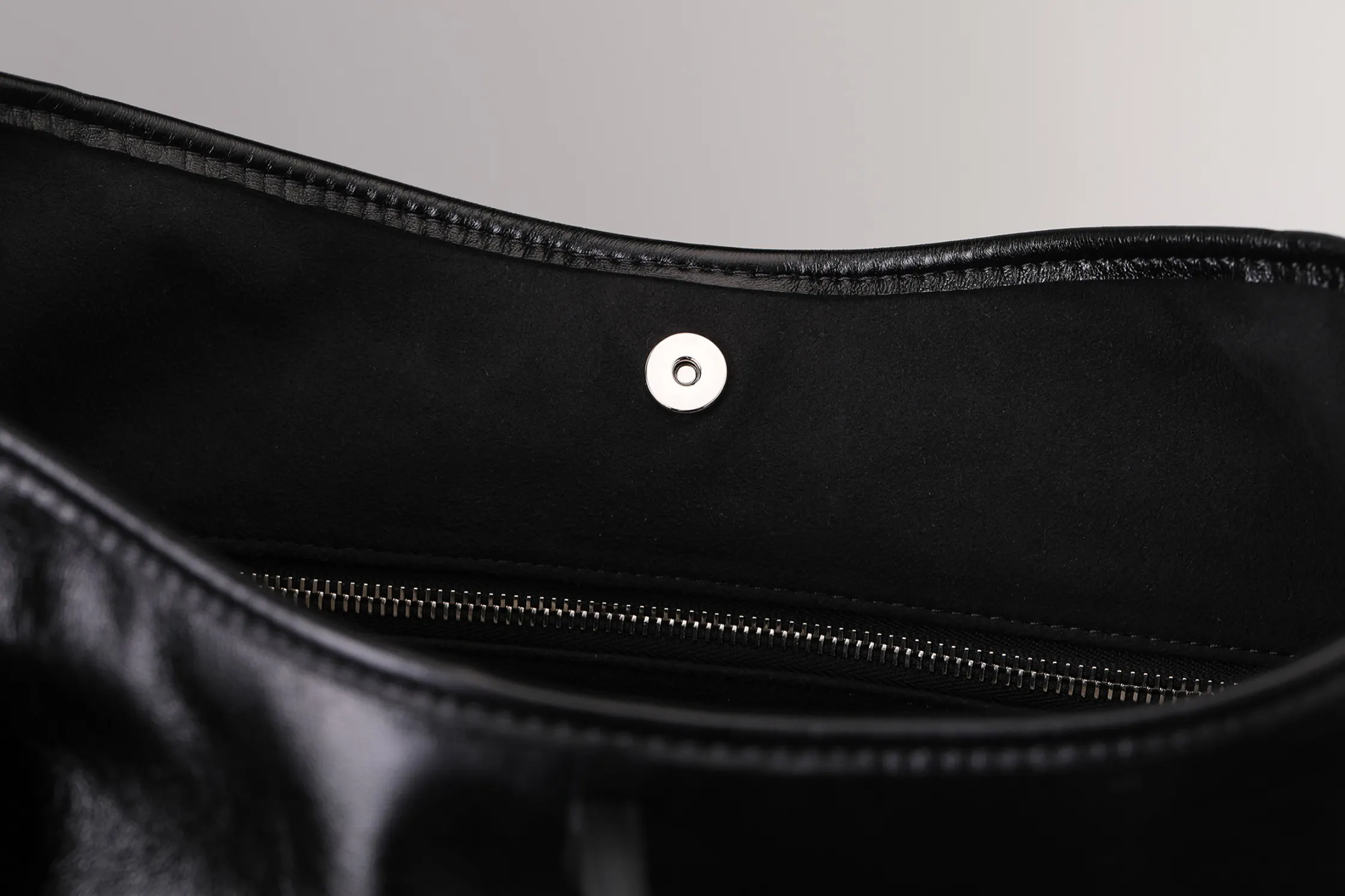 CarryAll 羊皮 水桶包 休闲水桶款