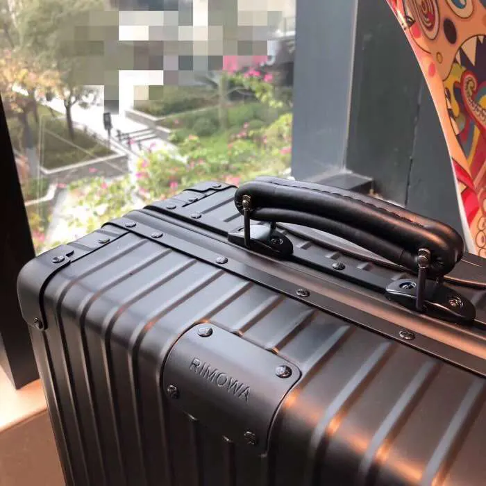 黑色 銀色 出品 行李箱 旅行拉杆款 輕便出行款