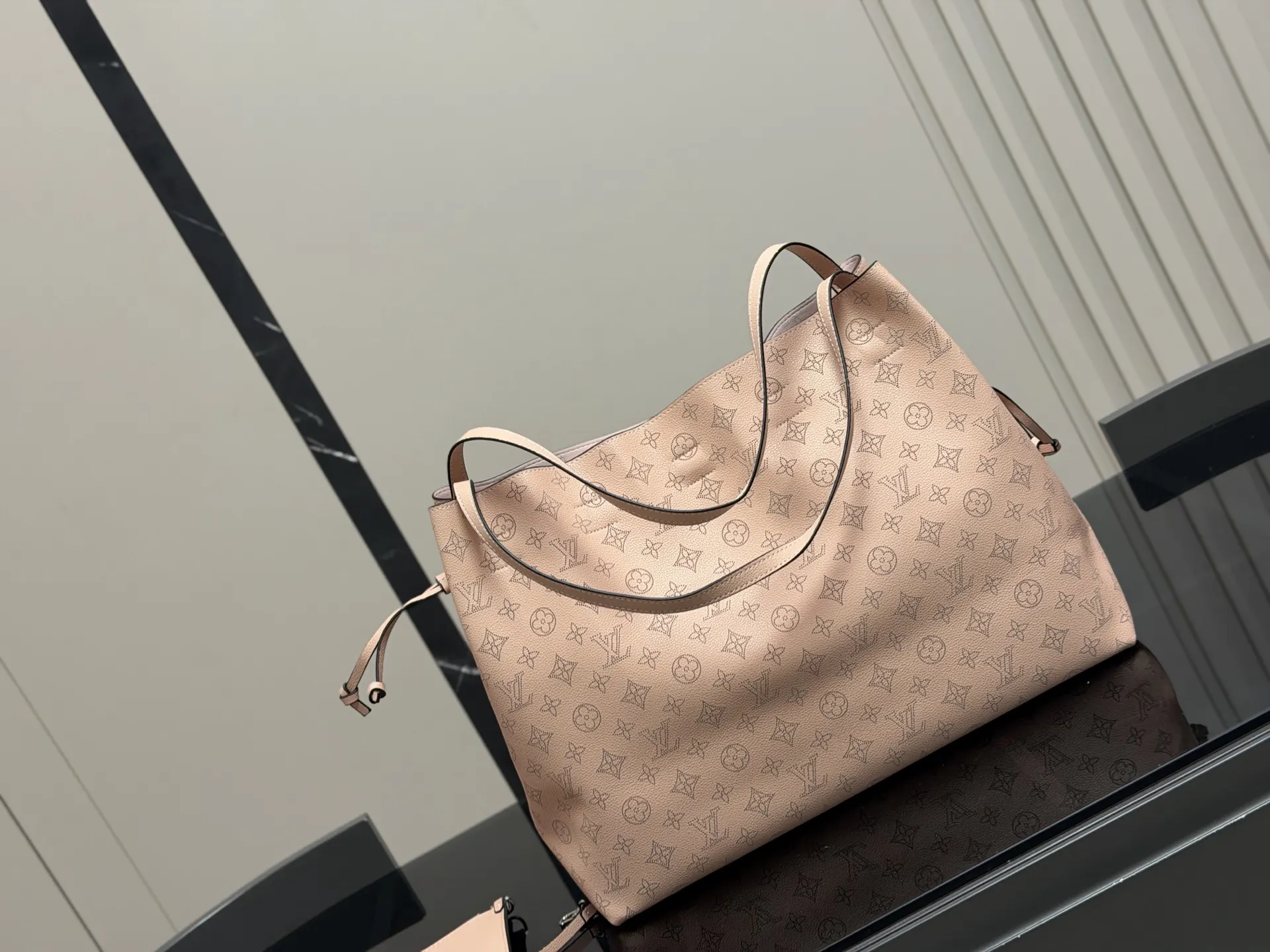 LV 月光女神水桶包 中古vinta 休闲水桶款