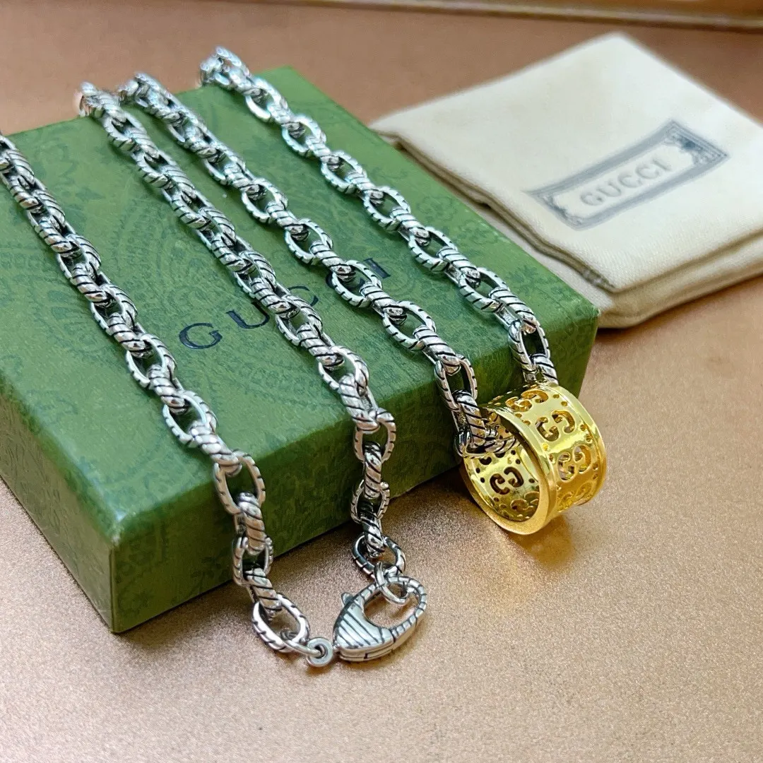 Gucci 链条包 单肩斜挎