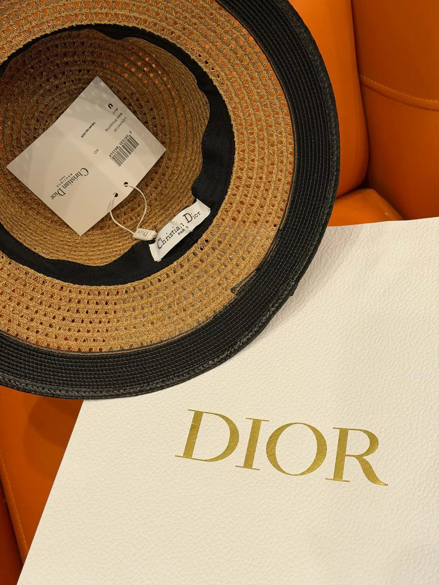 Dior 草编渔夫帽 黑色宽边 帽子