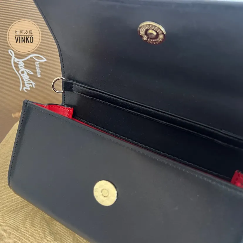 黑色 Christian Louboutin Bet 鏈條包 精致鏈條款