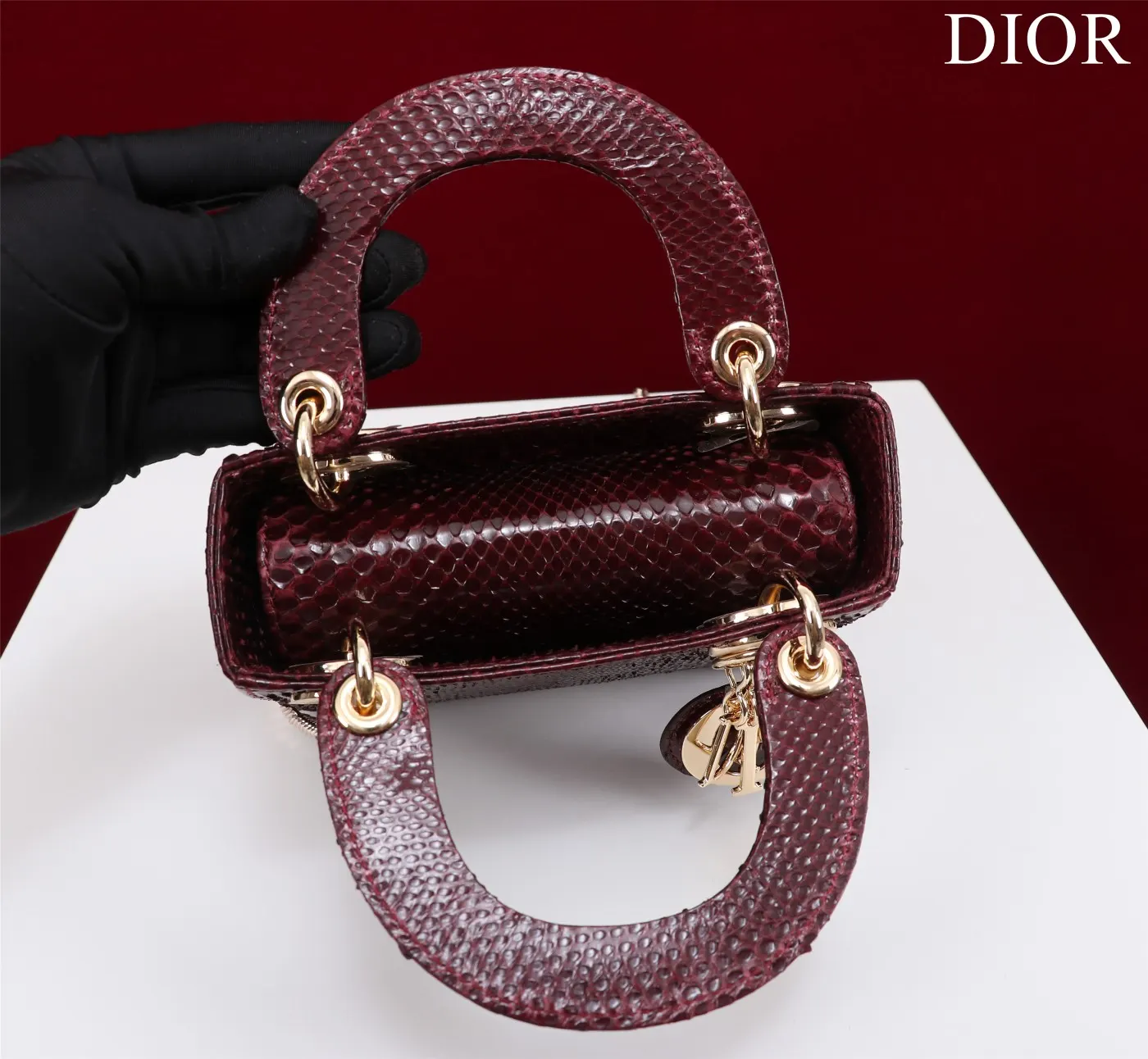 Dior Lady Dior 酒红色藤格纹手提斜挎包 复古款