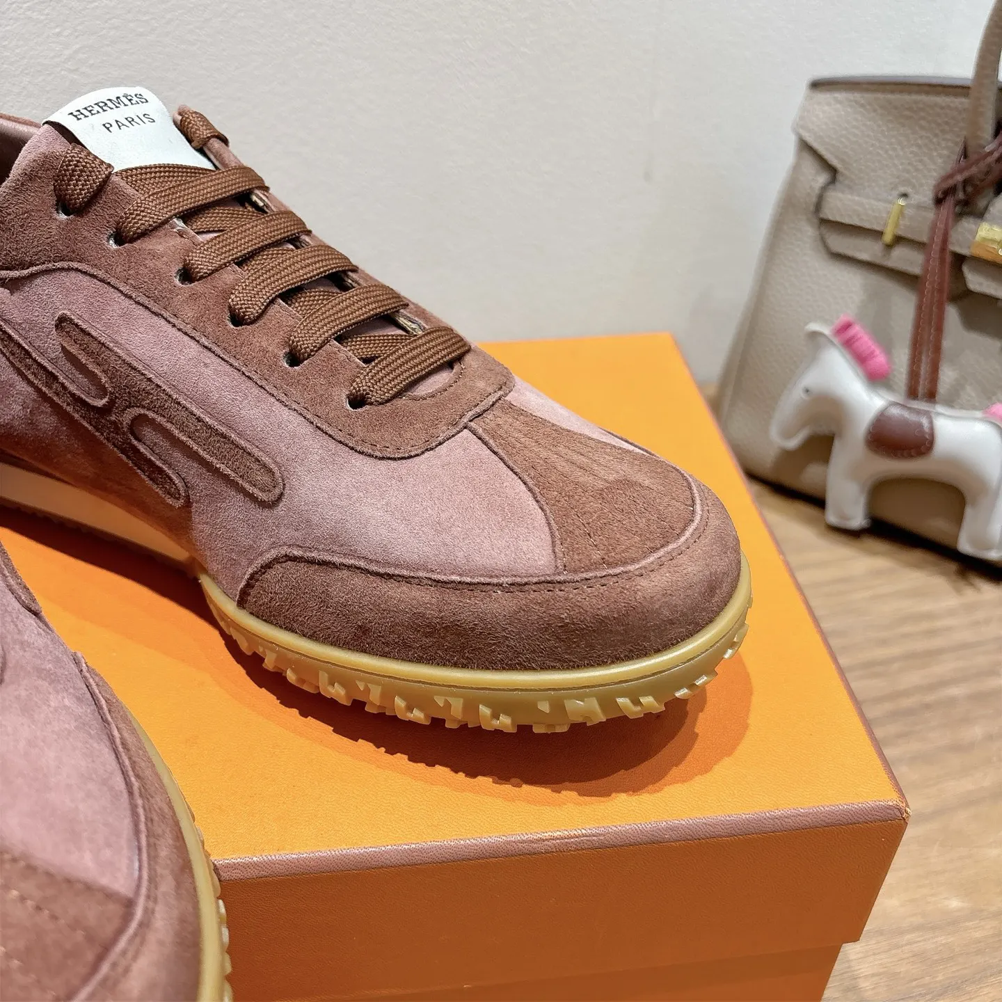 Hermès 运动鞋
