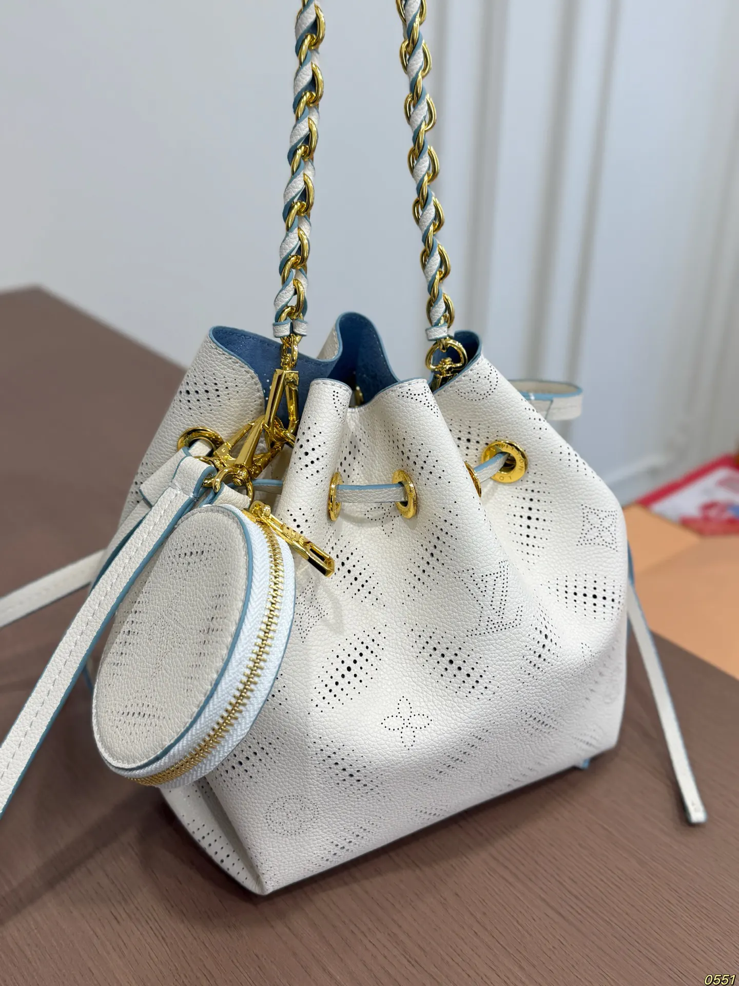 Louis Vuitton Bucket Bag Casual