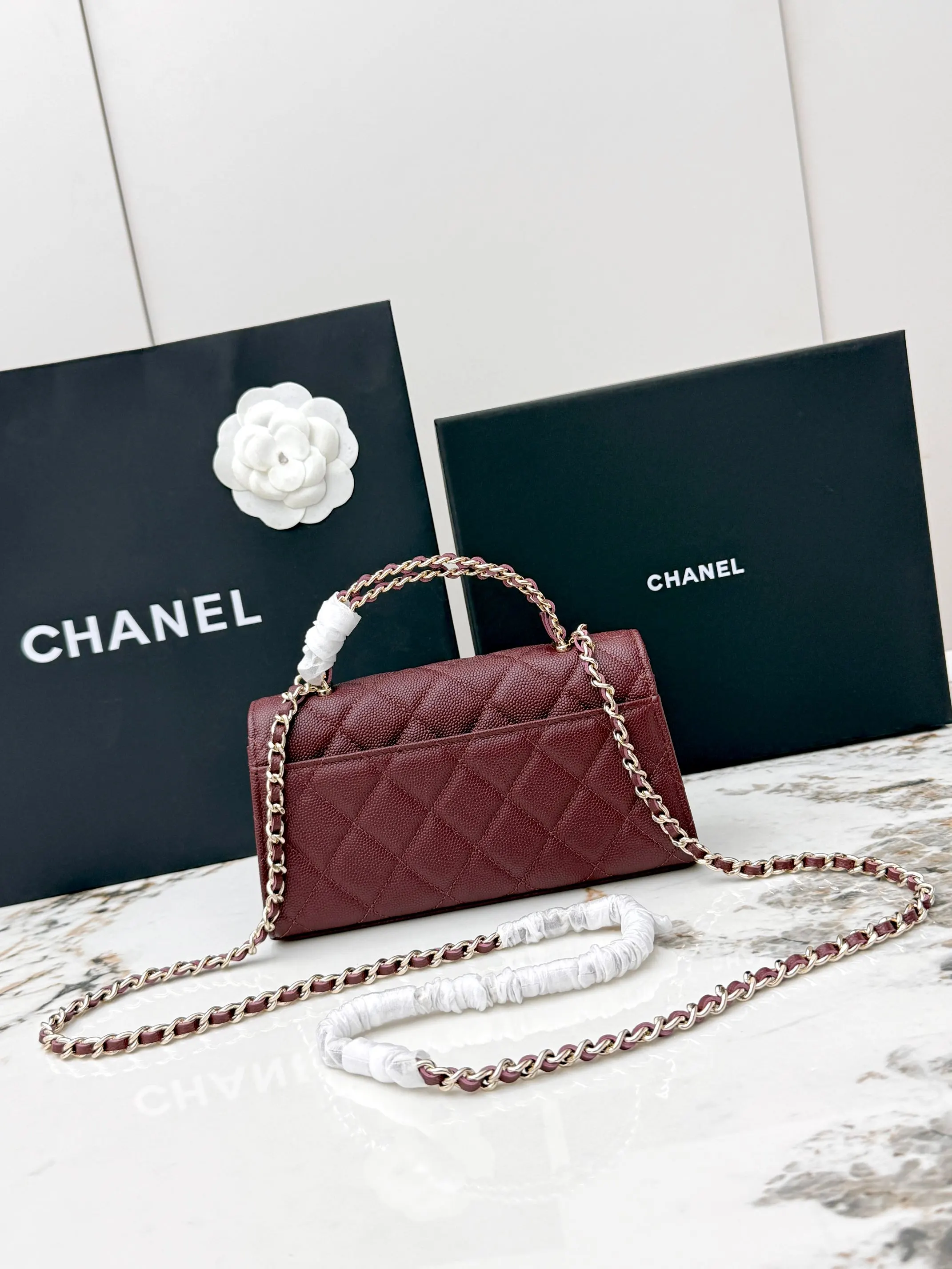 Chanel 酒紅色牛皮Kelly手提包 金链斜挎