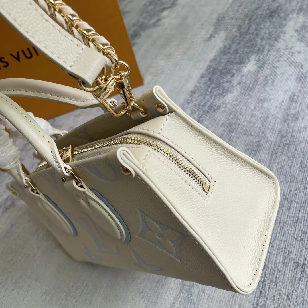 Black Gray Chain Bag