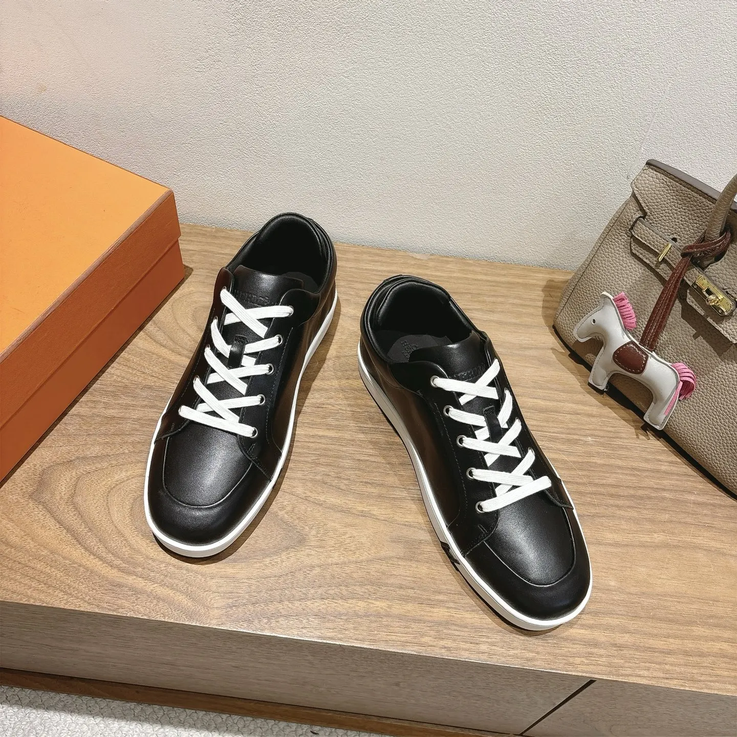 Hermès SS 运动鞋