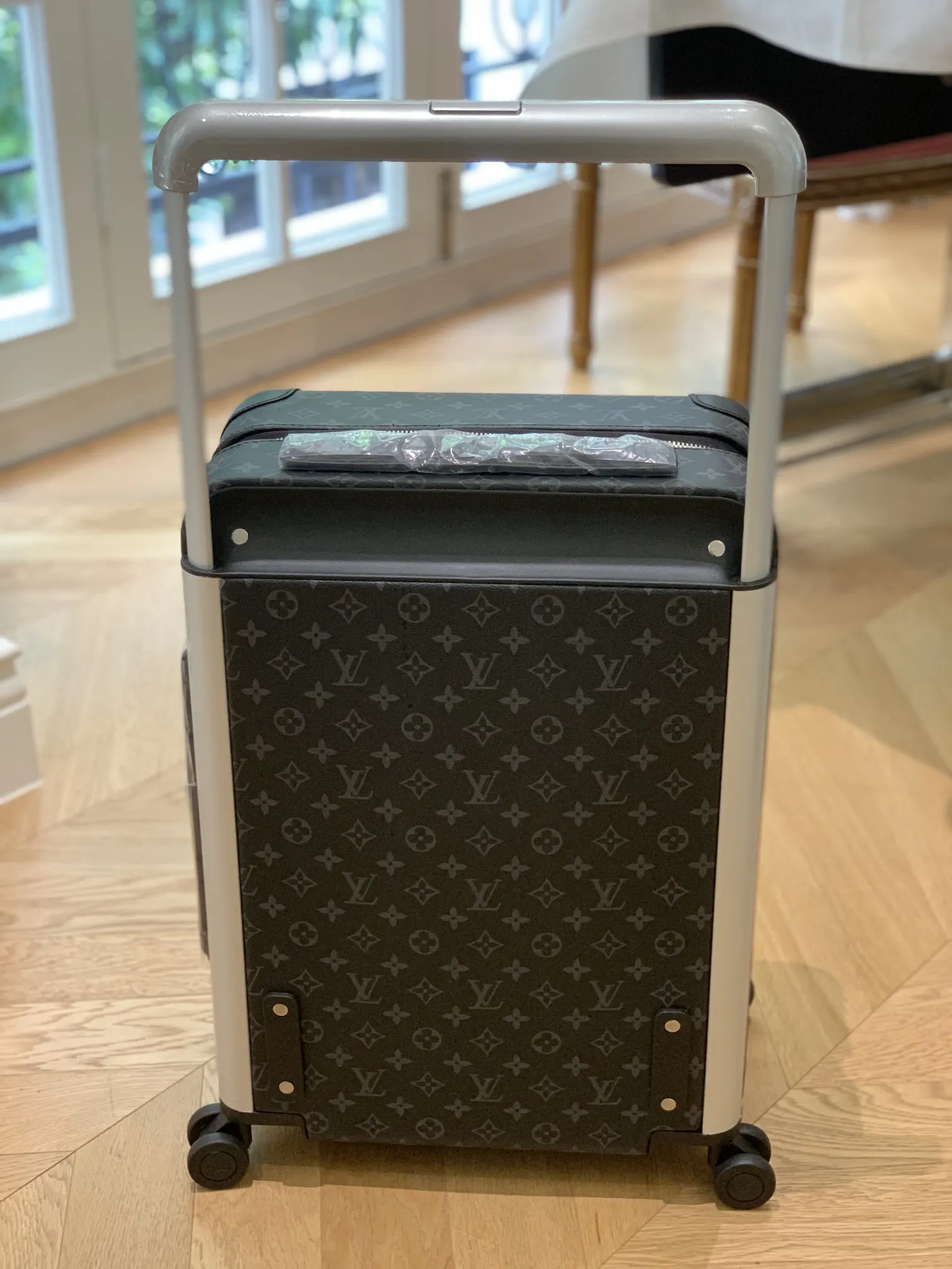 灰色 銀色 拉杆真皮包裹 行李箱 旅行拉杆款 輕便出行款