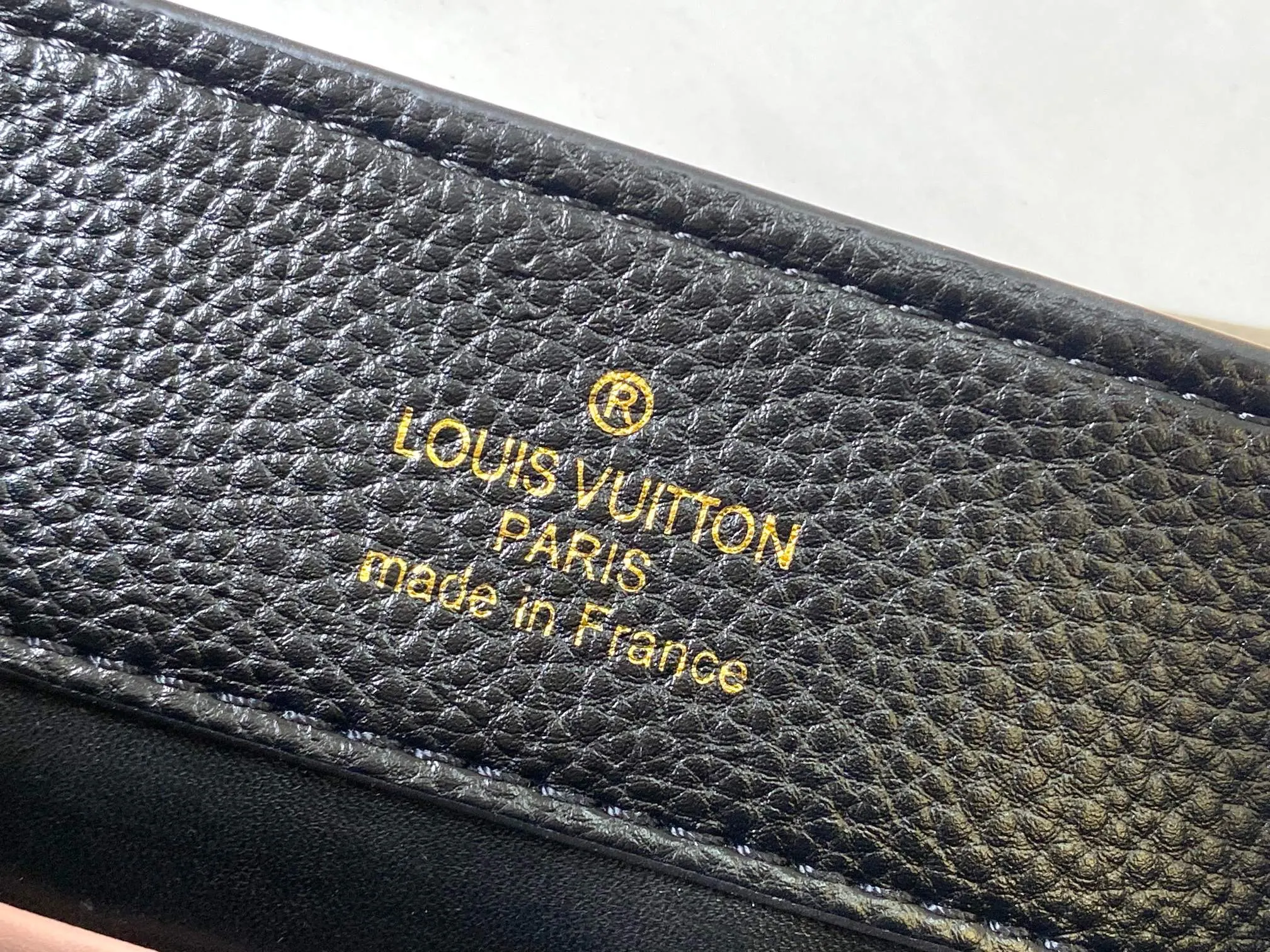 LV Capucines 牛皮 链条包 精致链条款