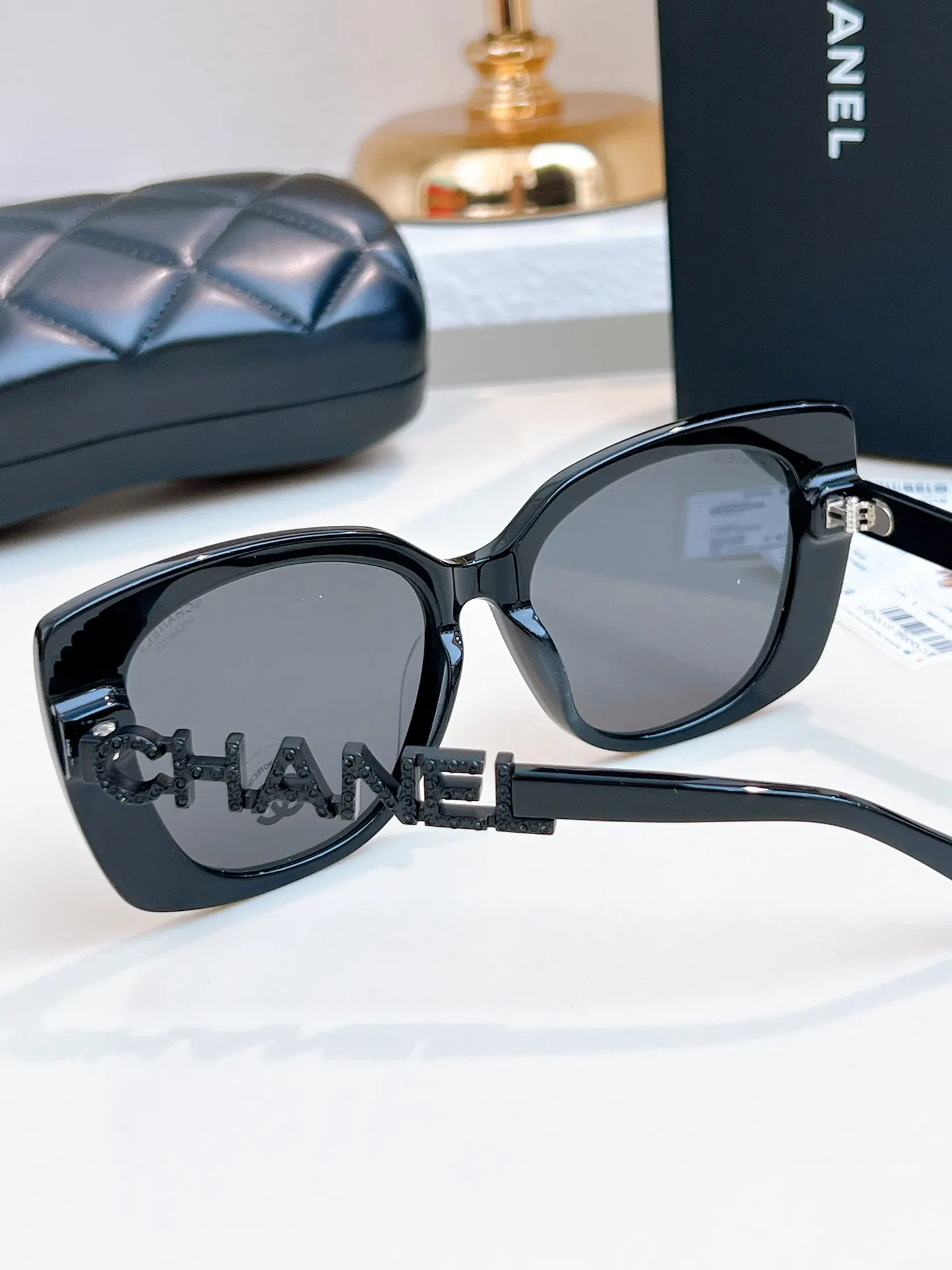 Chanel 字母 墨镜 时尚防晒 太阳镜