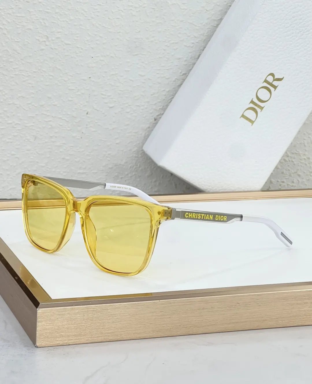 Dior 黑色光学眼镜框 金边细节