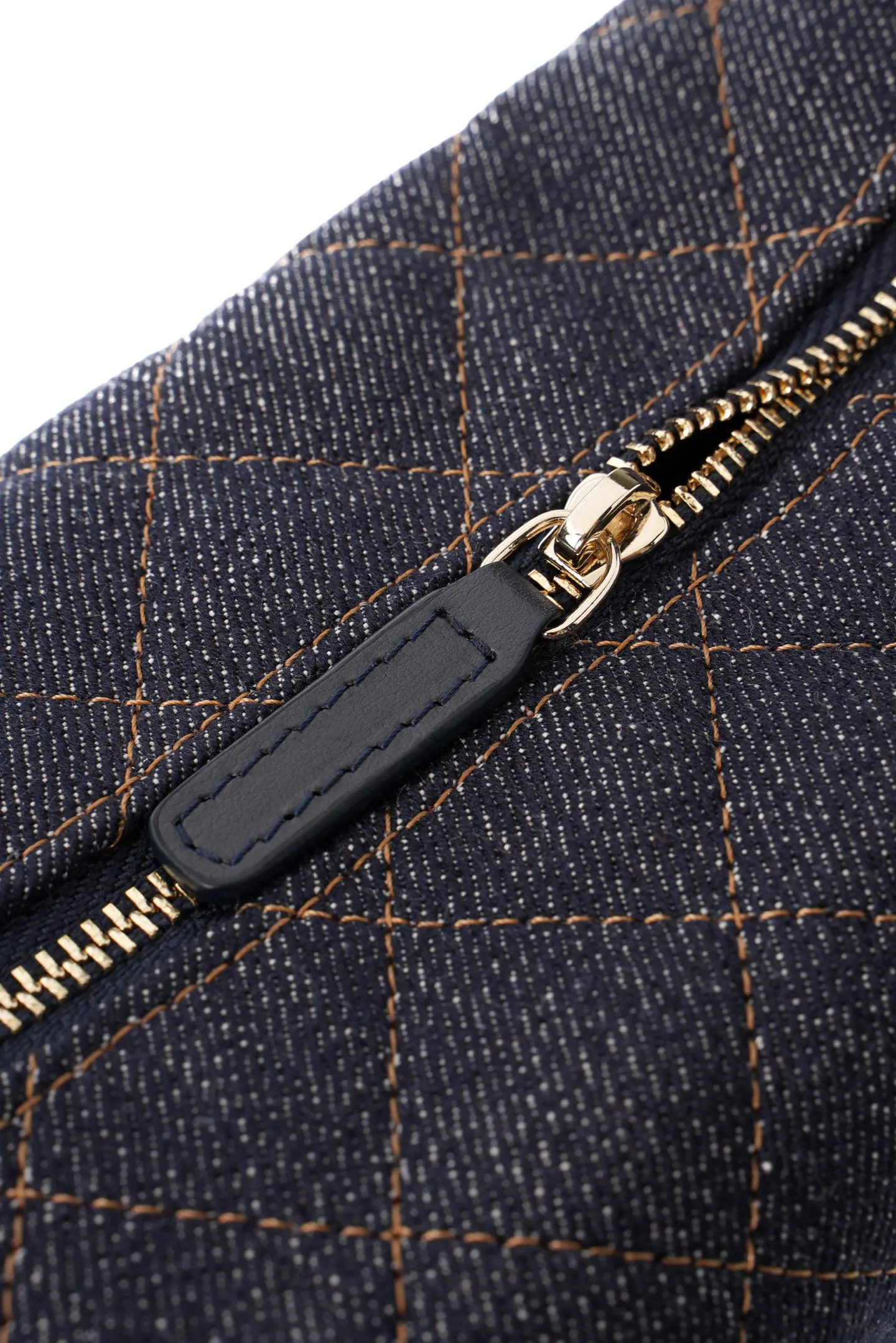Chanel 牛仔布链条包 单肩斜挎