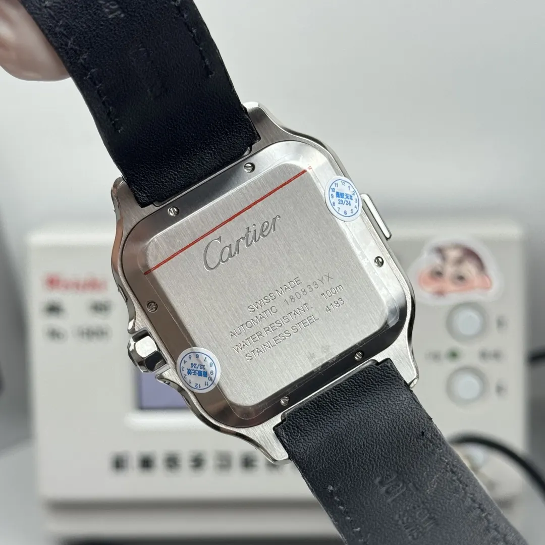 Cartier 批 卡地亚山度士SANTOS DE 系列腕表 手錶 經典腕表款(數字9) Cartier 批 卡地亚山度士SANTOS DE 系列腕表 手錶 經典腕表款(數字9)