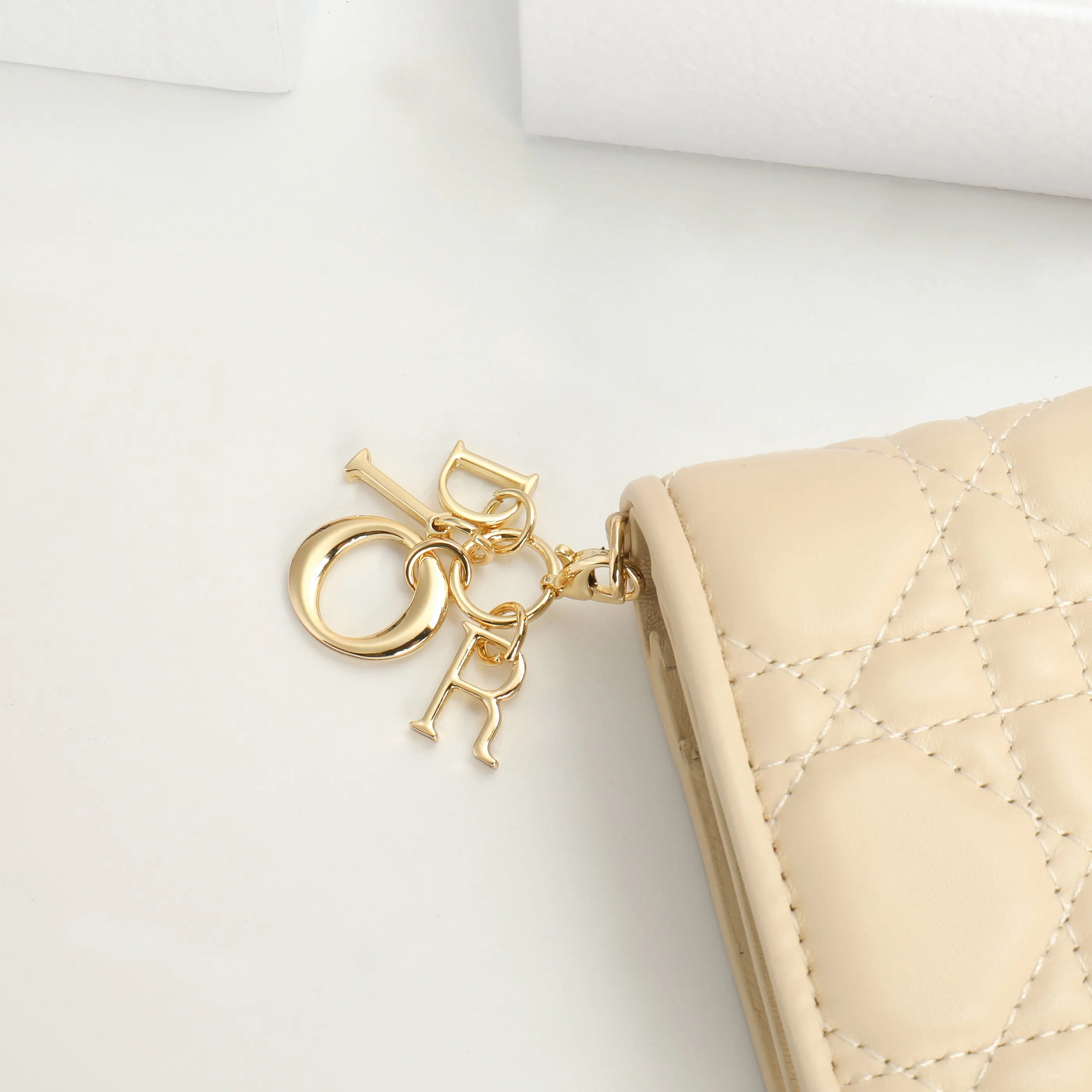 Dior 米色 皮革 钱包
