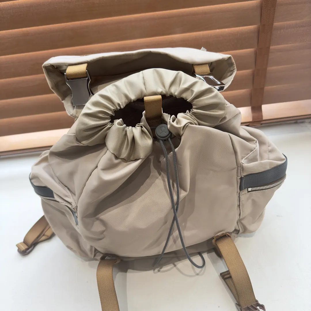 Black Backpack Image 9 Black Backpack Image 9