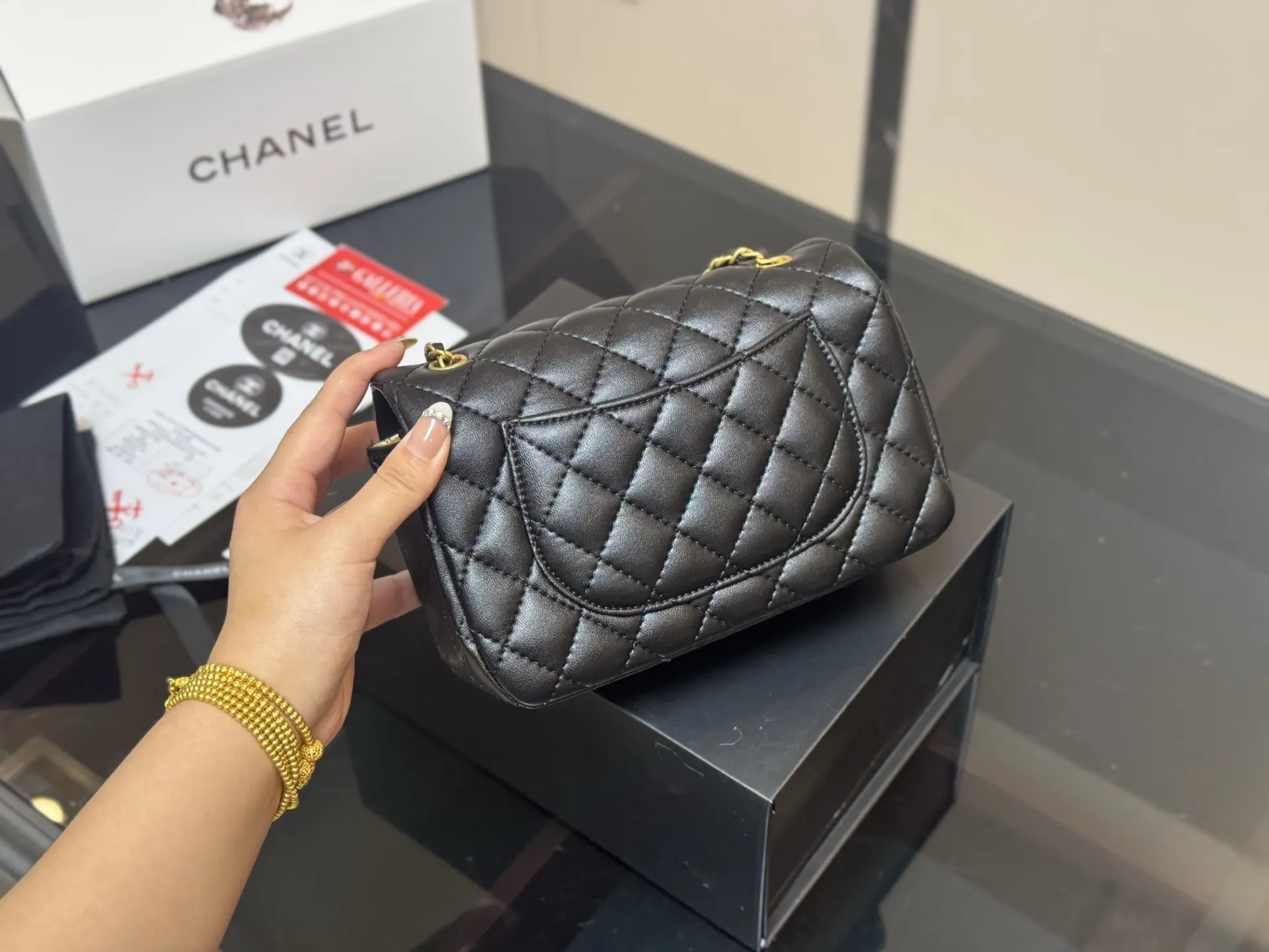 CHANEL 双c方 斜背包 輕便斜挎款