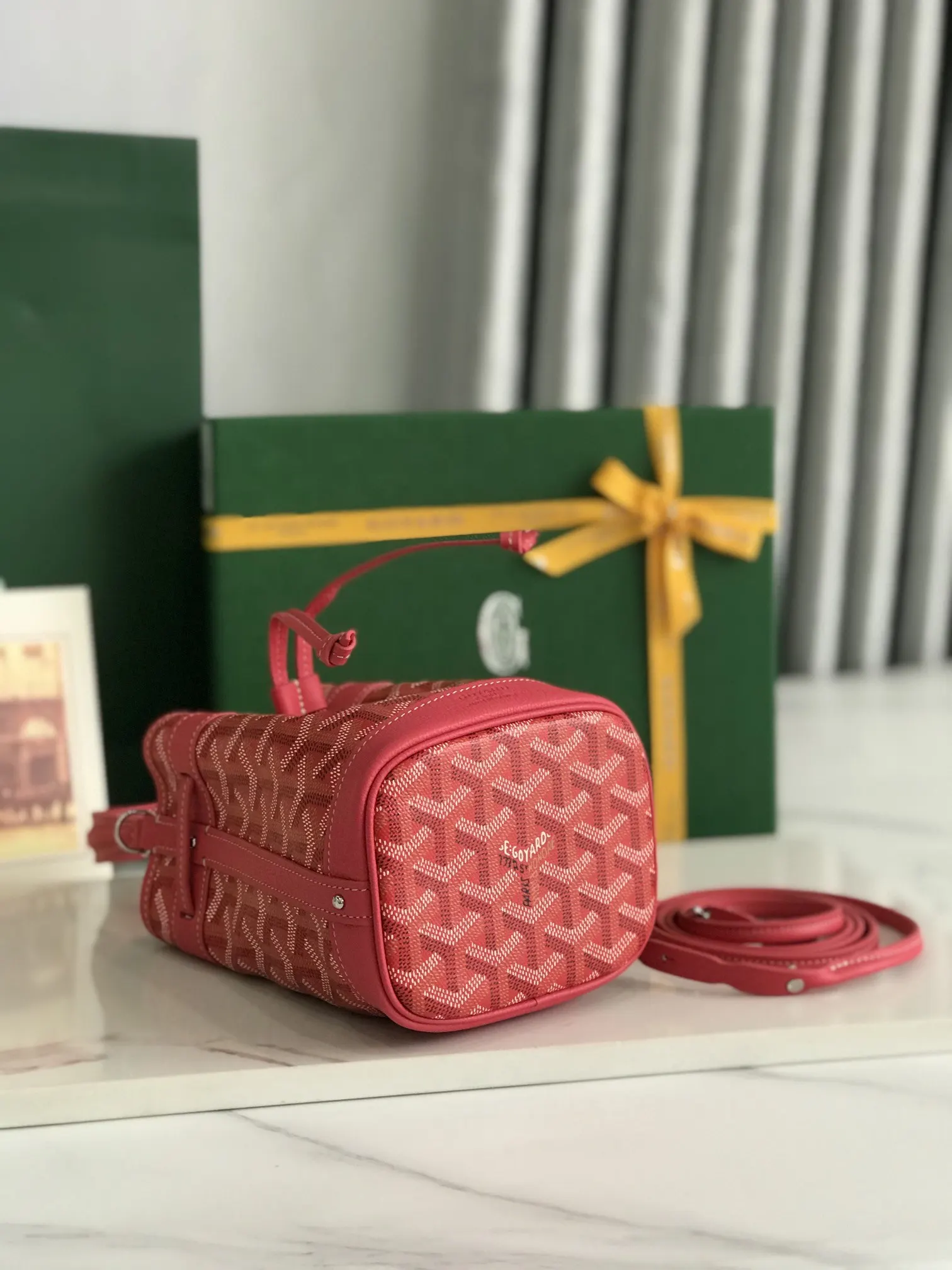 Goyard 皮革 × ×鼎鼎戈雅 水桶包 休閒水桶款