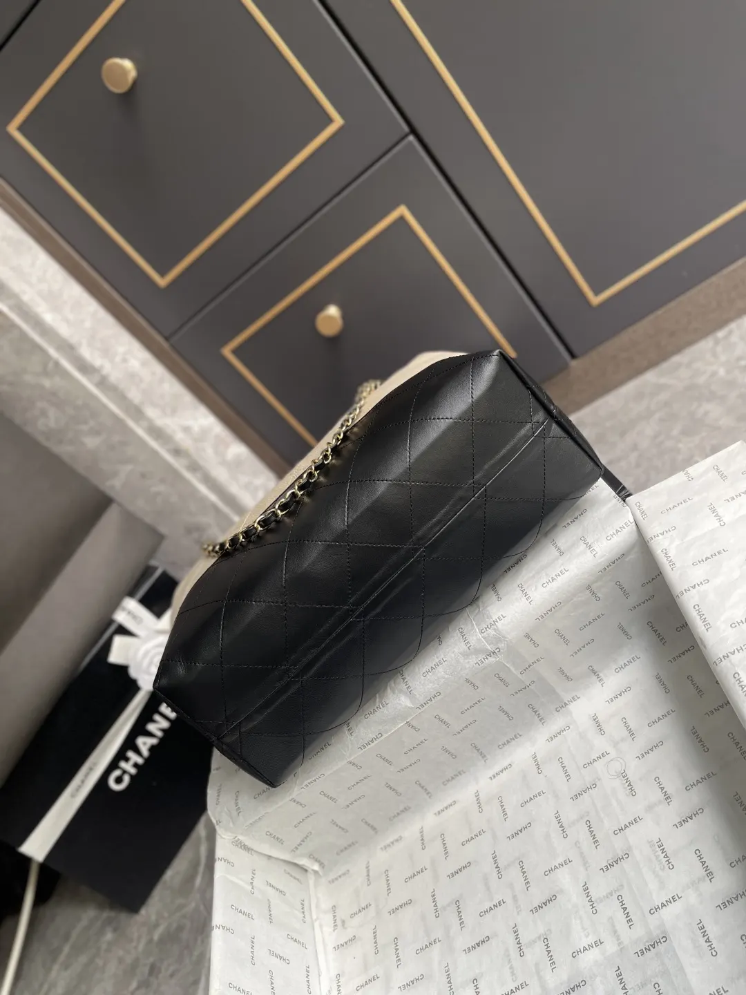 CHANEL Hobo 黑色 米色 羊皮 托特包 大容量托特款