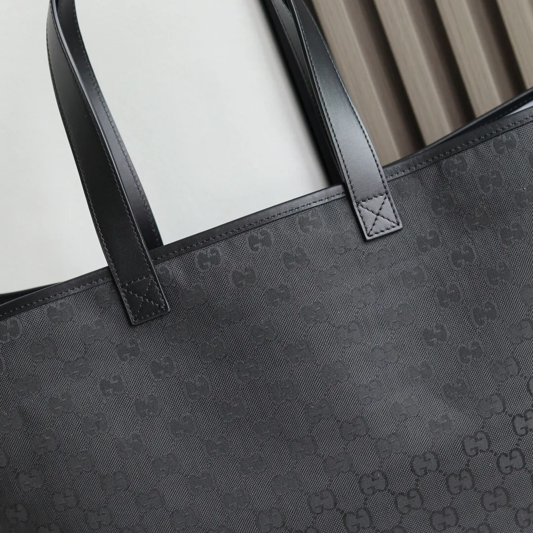 Gucci Black White Tote Bag