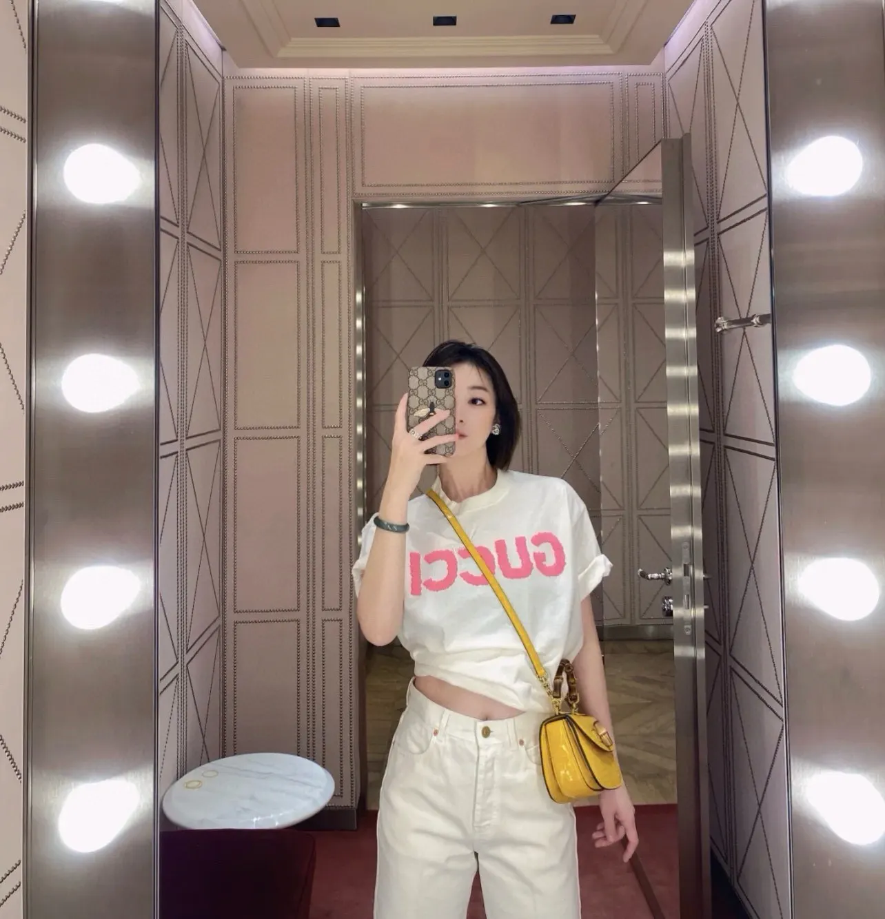 Gucci Double G Embroidery Short Sleeve T-Shirt Image 2 Gucci Double G Embroidery Short Sleeve T-Shirt Image 2