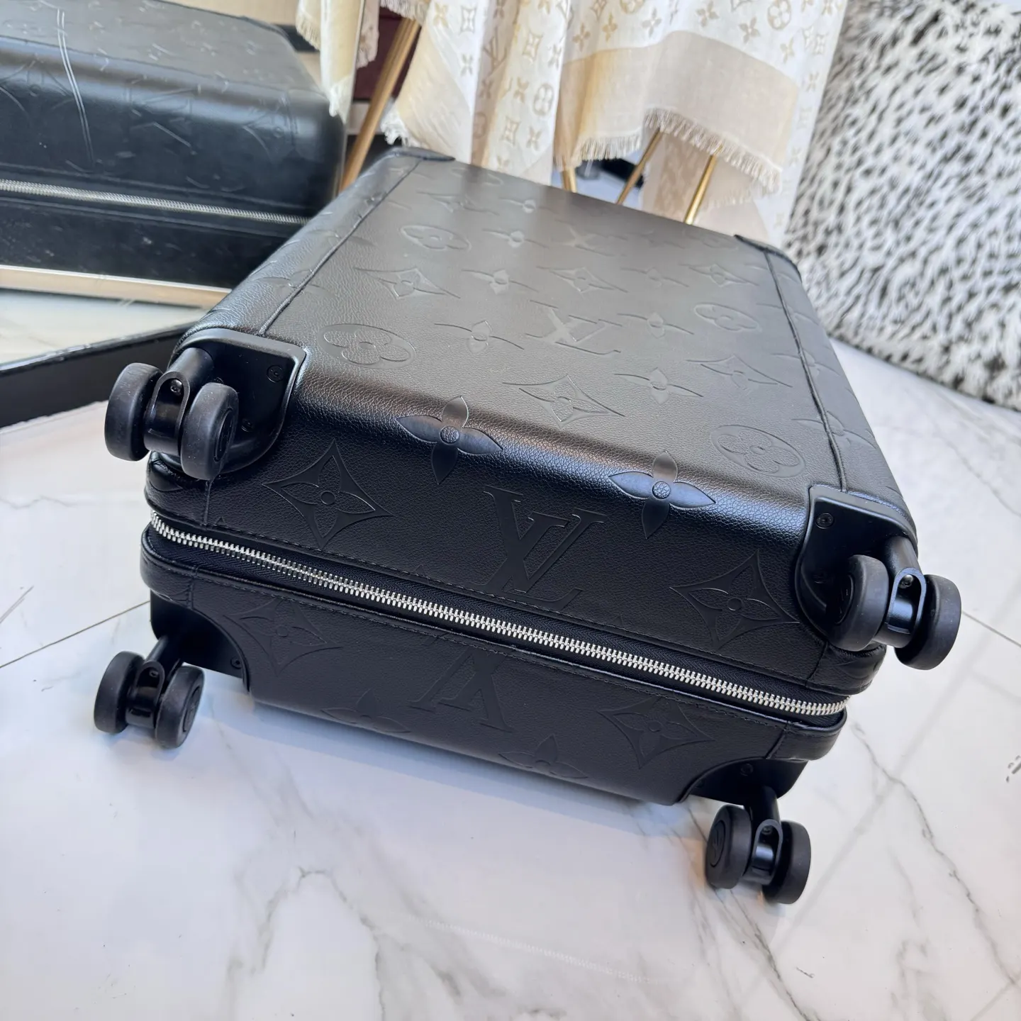 LV 黑色 老花 帆布 ｜ 版 HORIZON四轮拉杆箱 行李箱 黑色 旅行拉杆款 輕便出行款