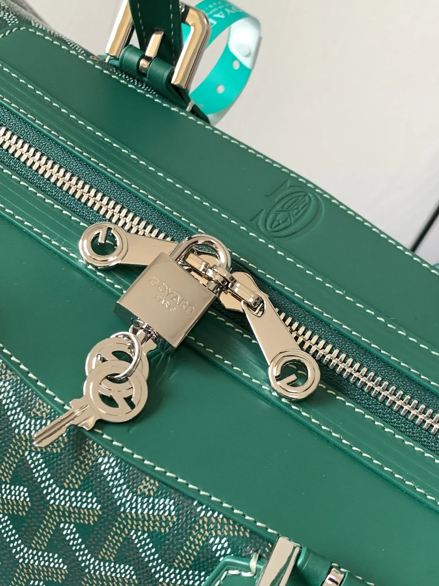 Goyard 綠色 它的提手可调节长度 可确保手提时的舒適度 并且开口两 旅行袋 大容量旅行款