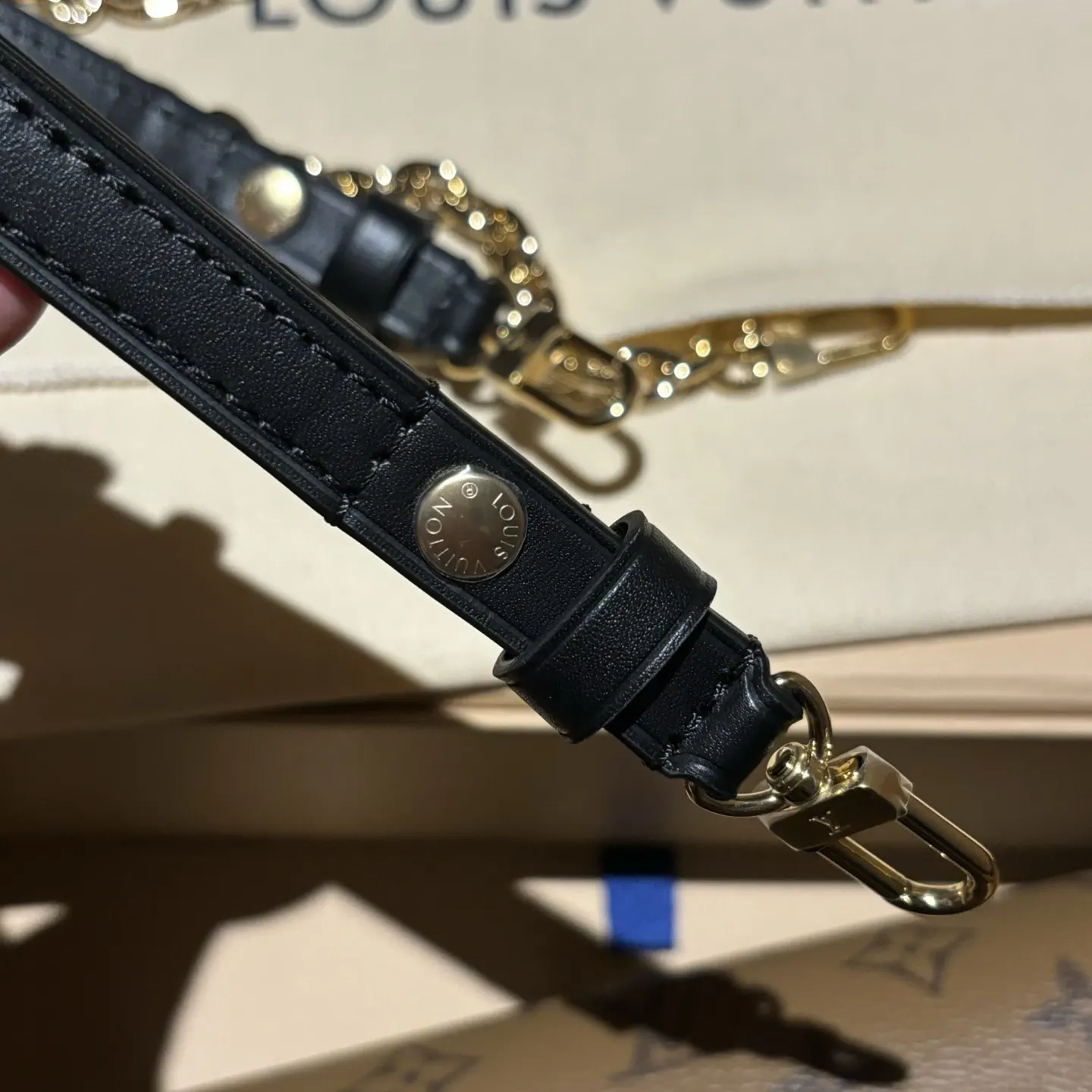 WALLET ON CHAIN IVY 鏈條包 精致鏈條款