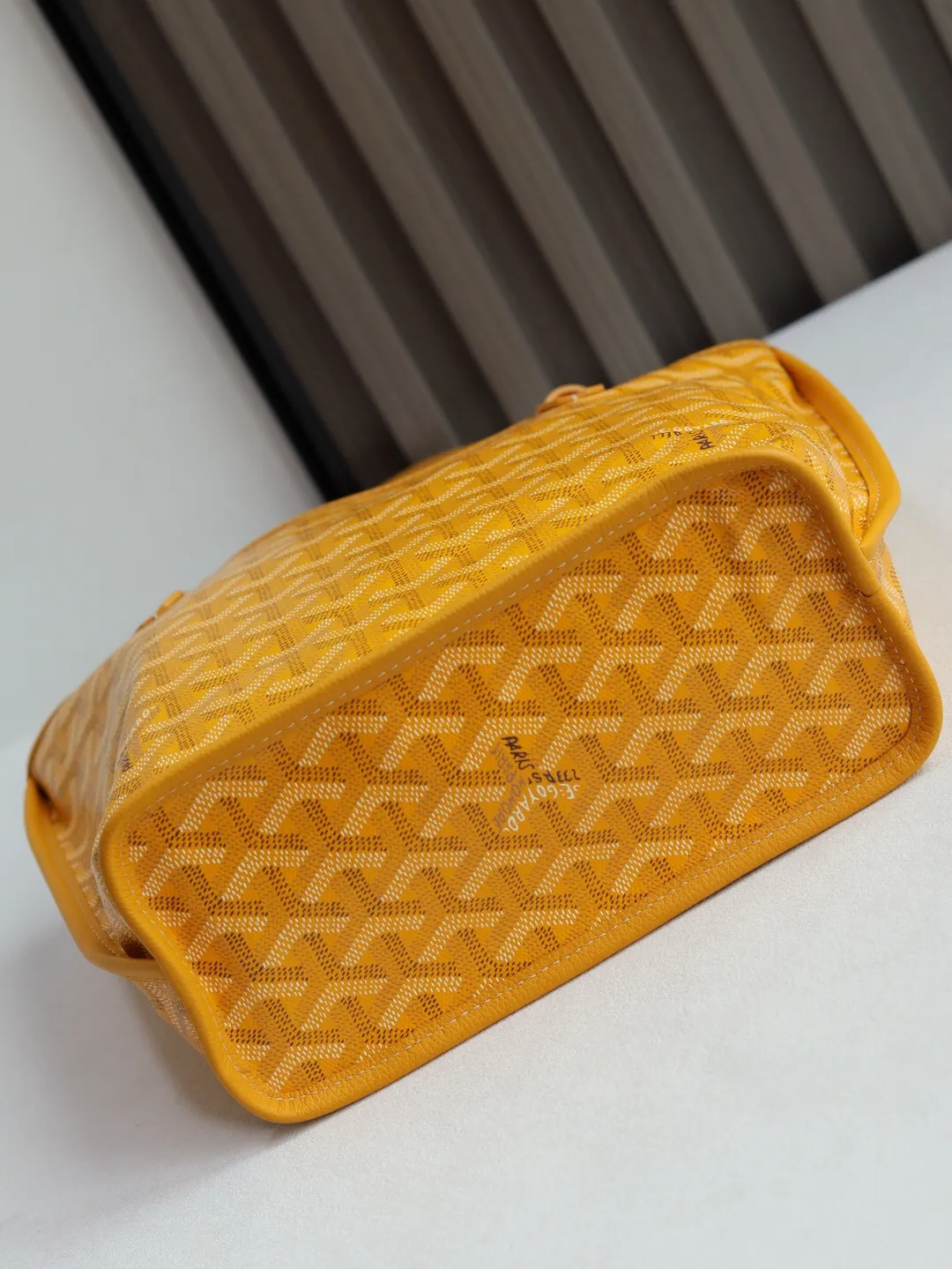 Goyard 小牛皮 升级出新 送包饰包夹 礼品盒 手提包 通勤手提款