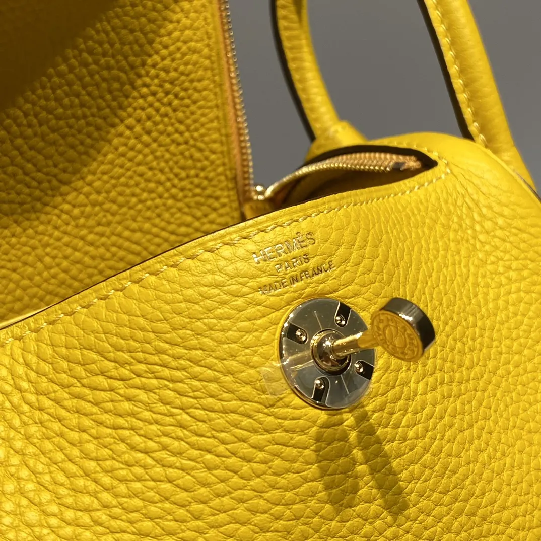 Hermès Lindy Top Handle Bag Classic Leather