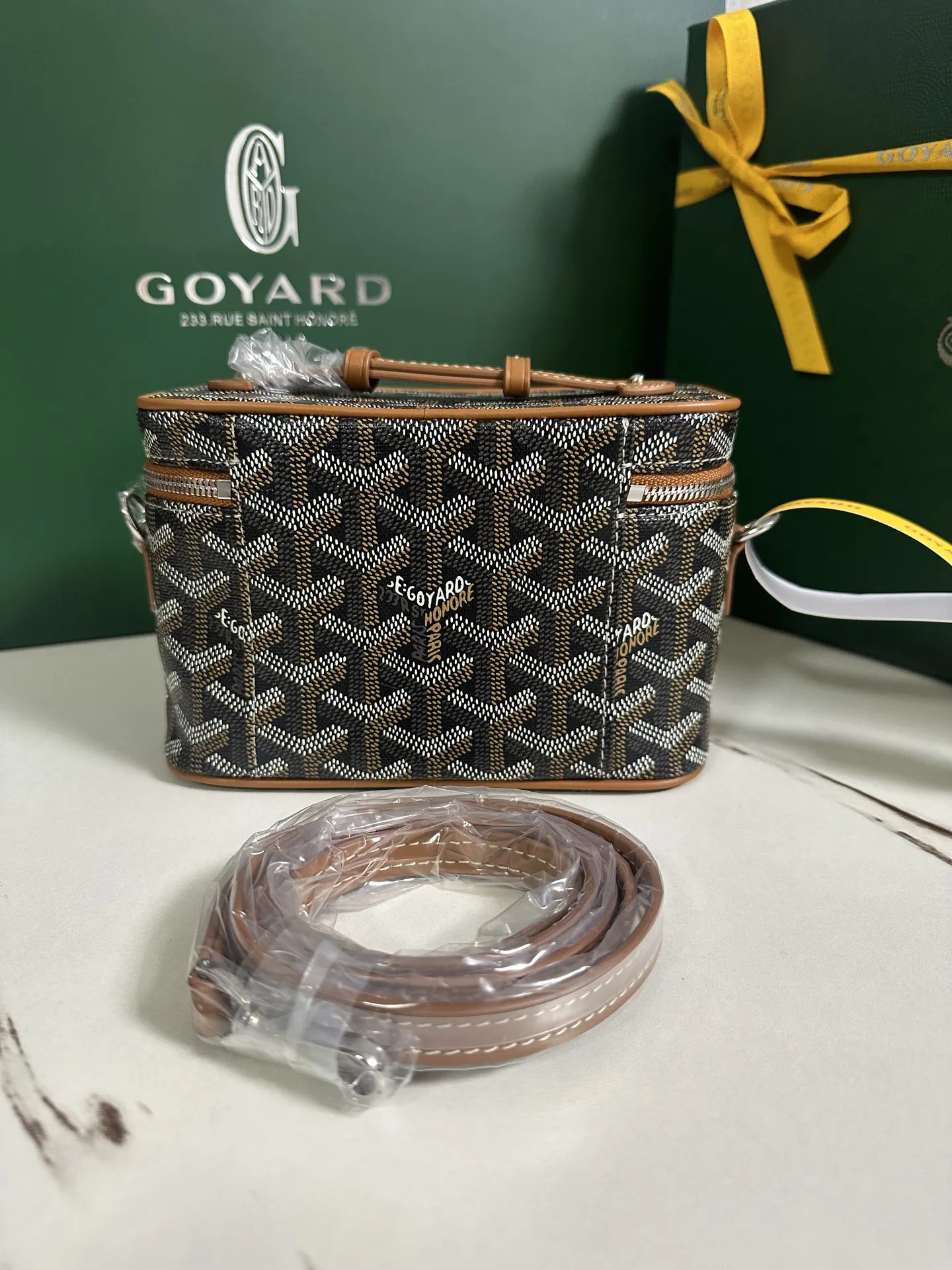 Goyard 黃色 小牛皮 化妝包 便携收納款