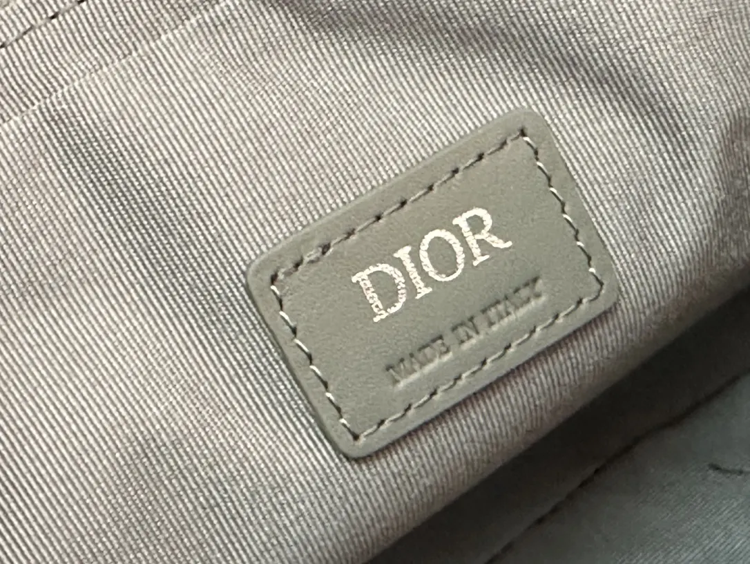 Dior Saddle 牛皮手拿包 晚宴手拿