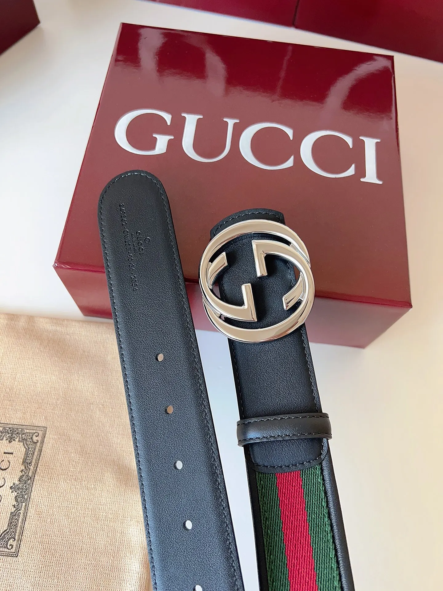Gucci Double G 雙G扣牛皮腰帶 黑色