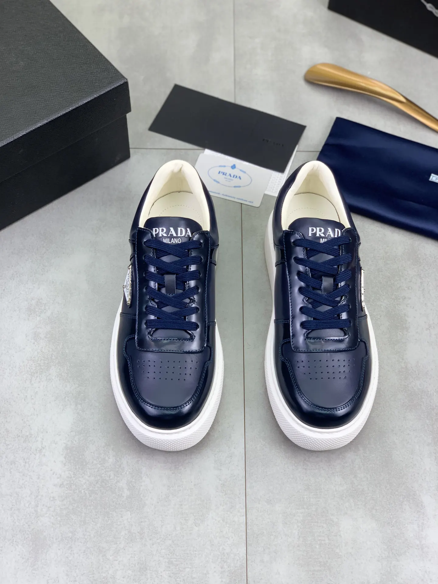 Prada Casual Versatile