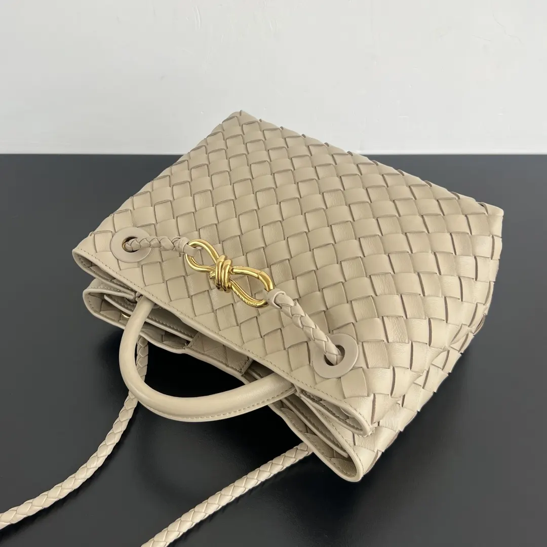 Gold Crossbody Bag Lightweight