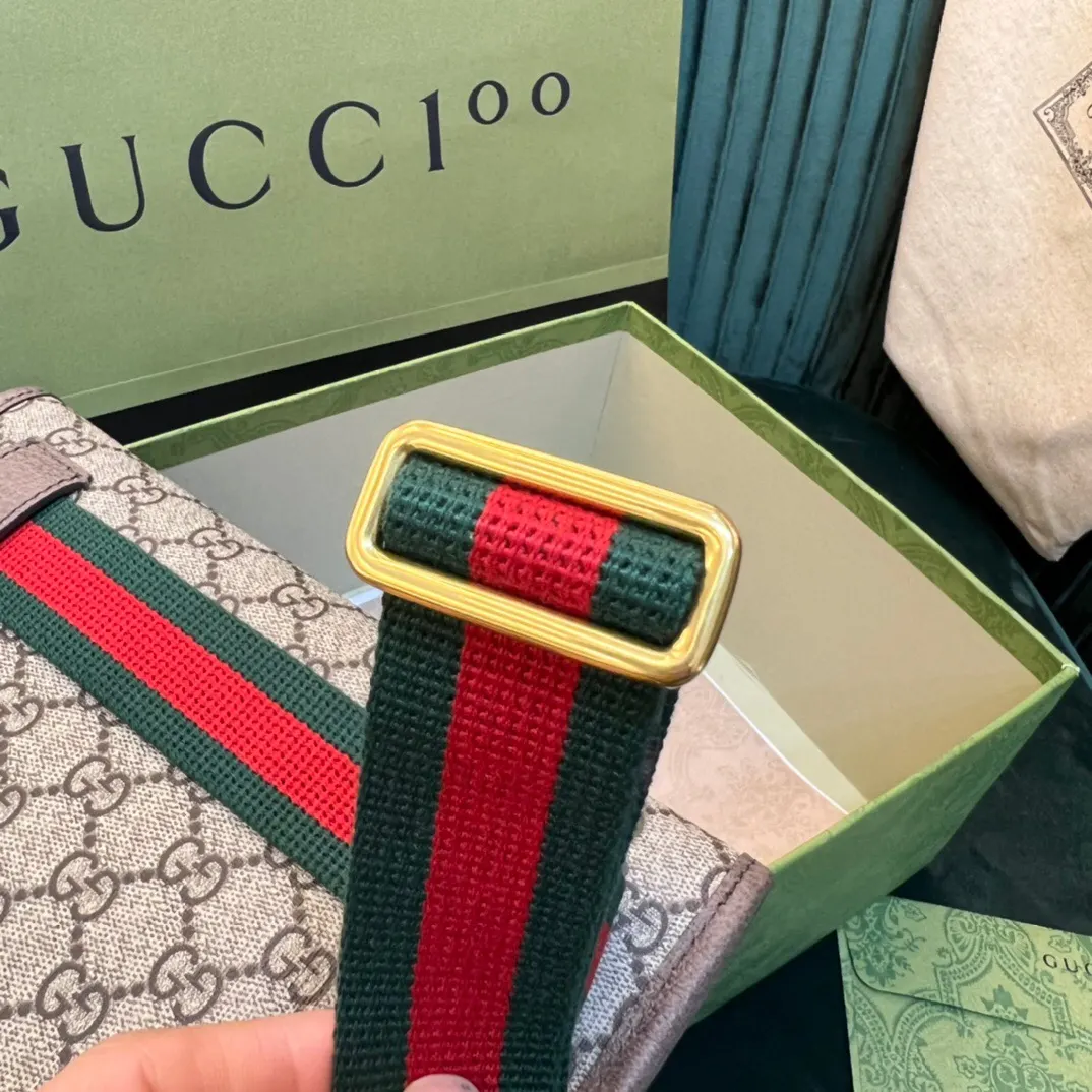 Gucci 品牌 古奇 头腰包 采用意 休閒腰包款
