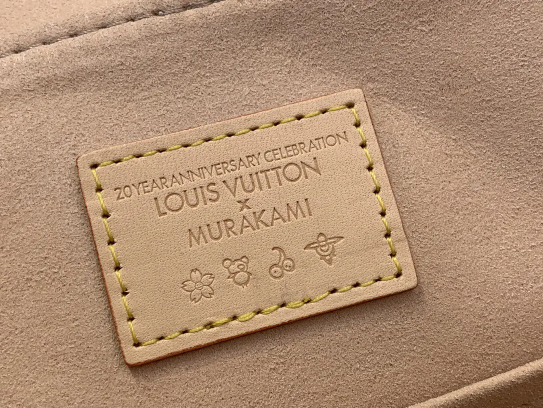 LV 牛皮 双肩包 实用双肩款