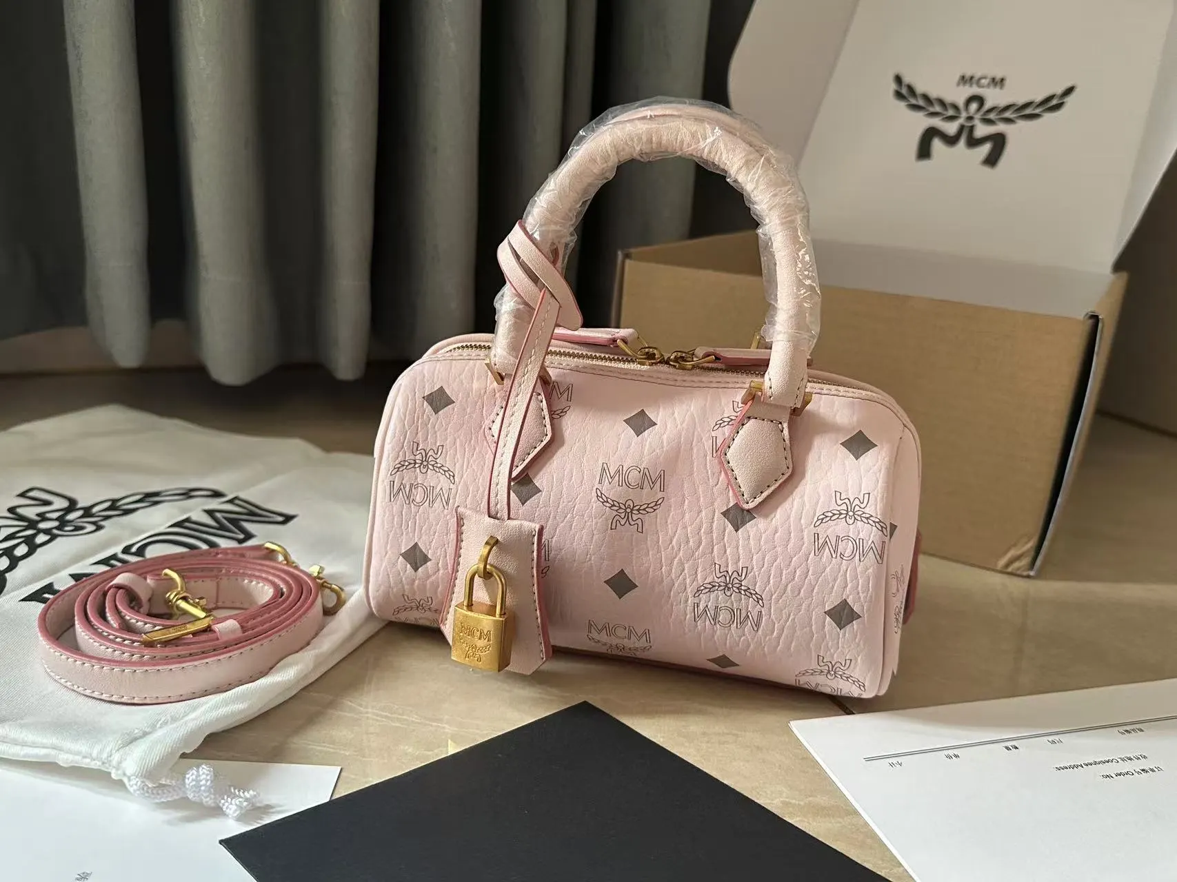 牛皮 MCM ELLA VISETOS Min 雙肩包 实用雙肩款