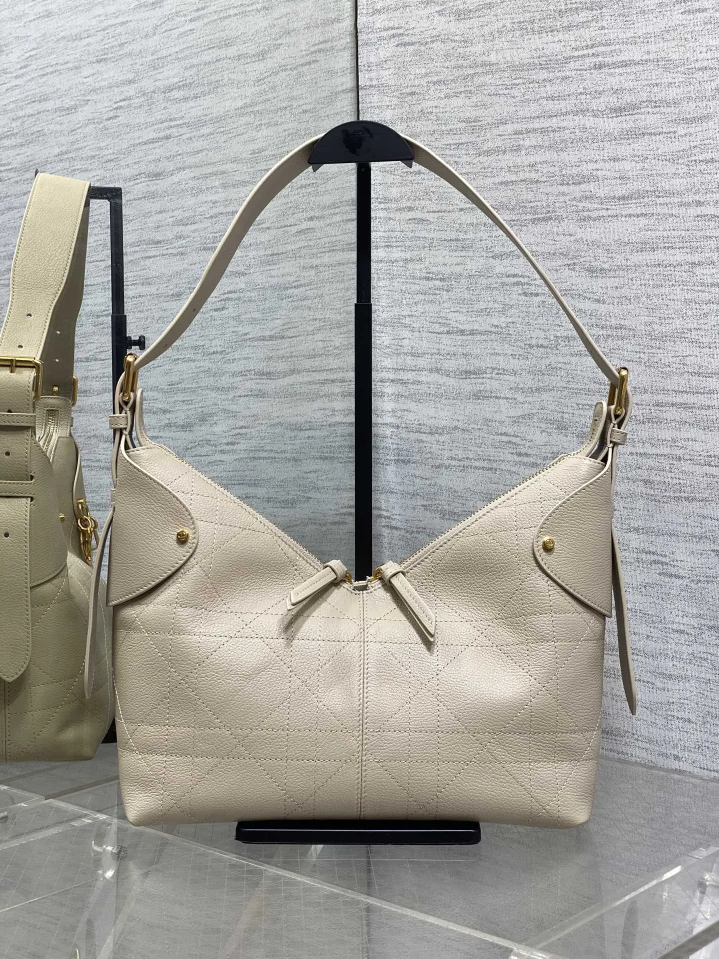 Dior Voyage 腋下包 手提斜挎