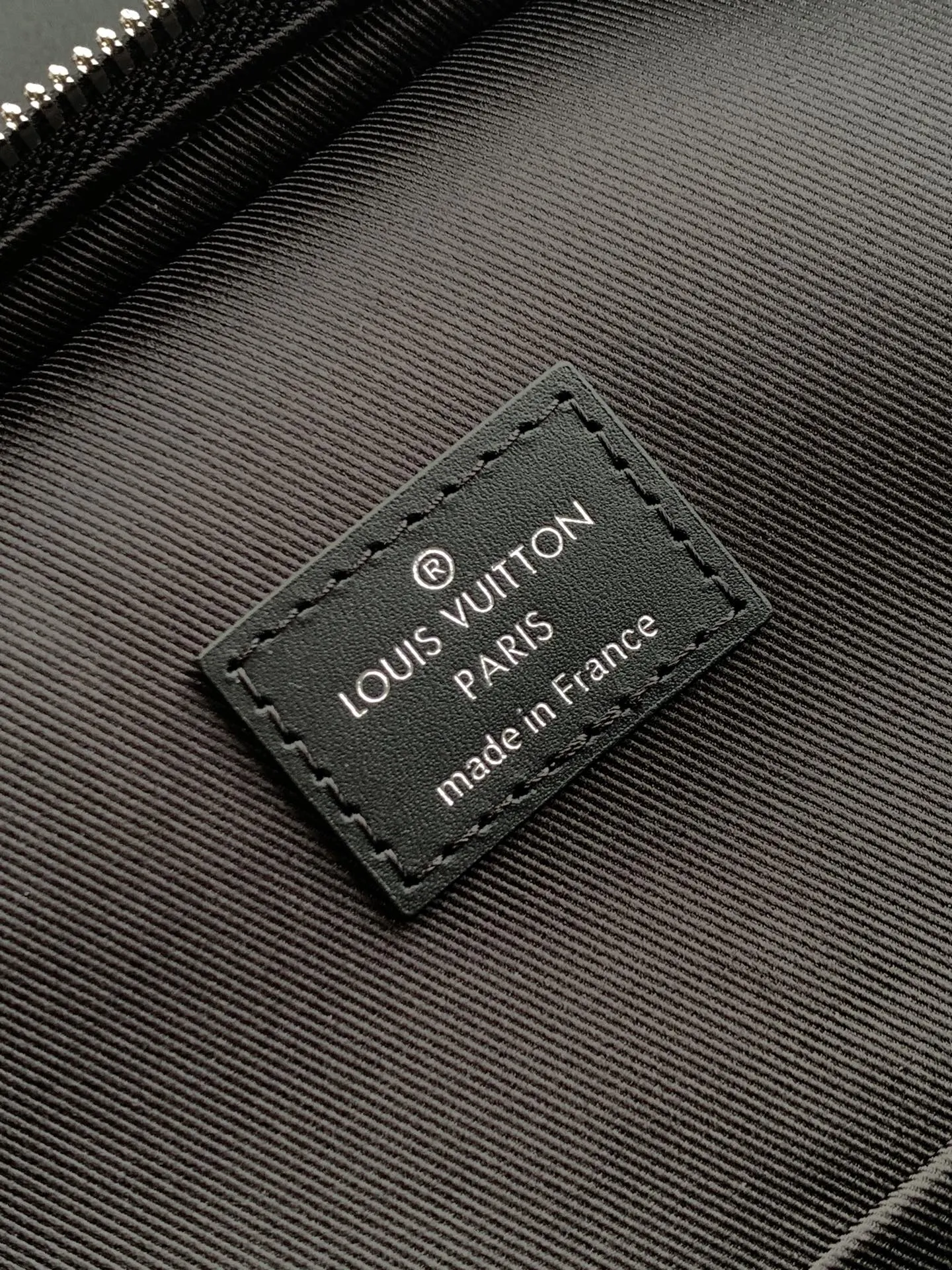 LV 帆布 單肩包 日常單肩背款