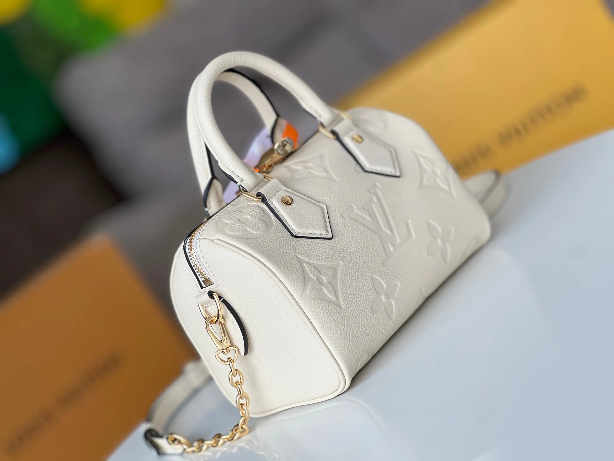 Chain Bag Leather