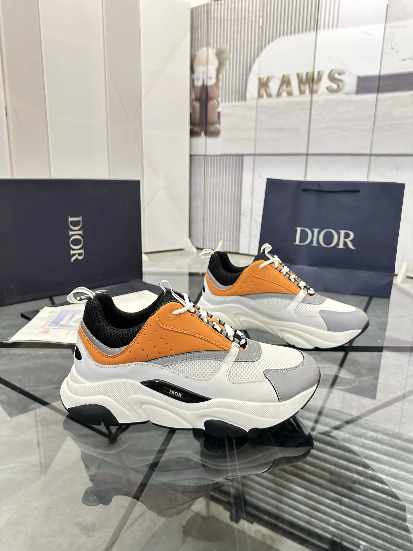 Dior B22 白橙拼色牛皮休闲鞋 亮色款