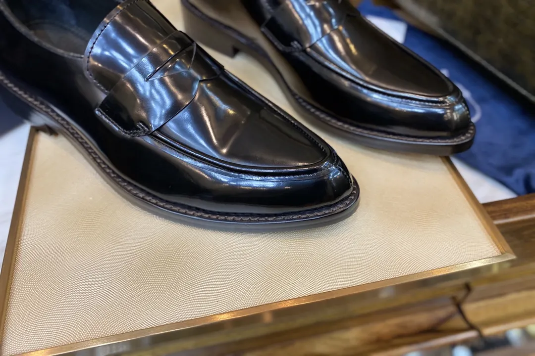 PRADA 牛皮 休闲鞋 舒适百搭款