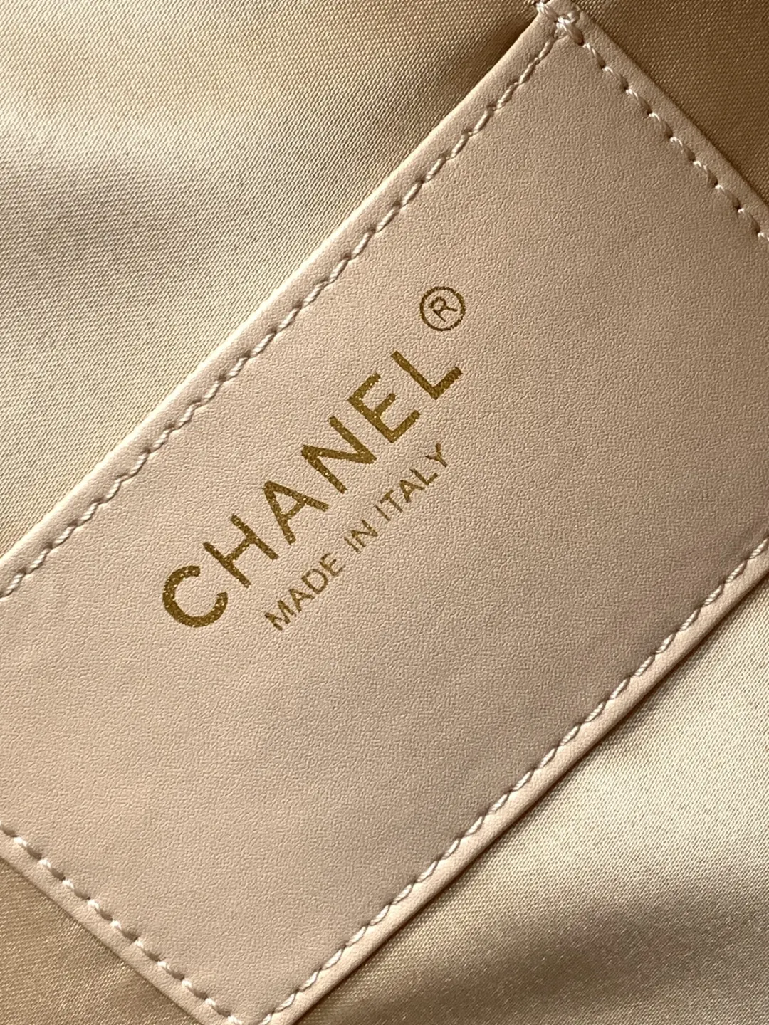 CHANEL Hobo 批 款又一个以 腋下包 復古腋下背款(數字10) CHANEL Hobo 批 款又一个以 腋下包 復古腋下背款(數字10)