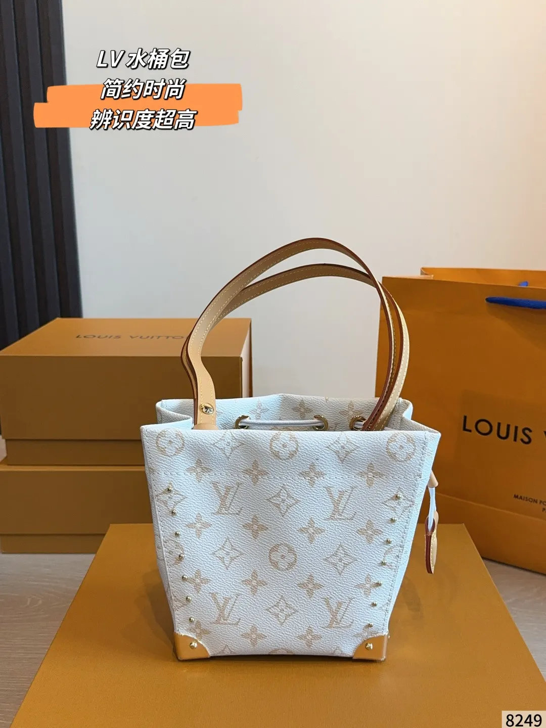 LV 帆布 小巧輕便 日常通勤或出街都很適合 收納包 旅行收納款