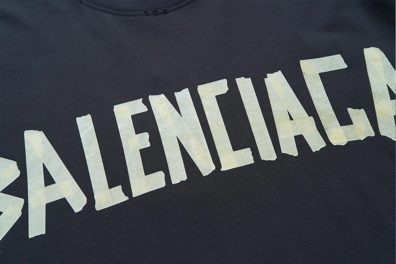Balenciaga 短袖T恤