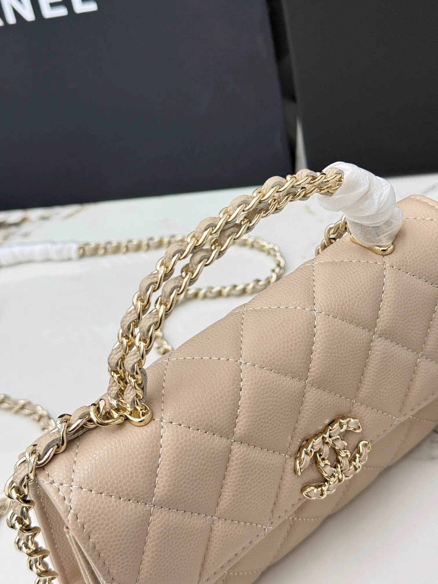 Chanel 米色牛皮Kelly手提包 金链斜挎