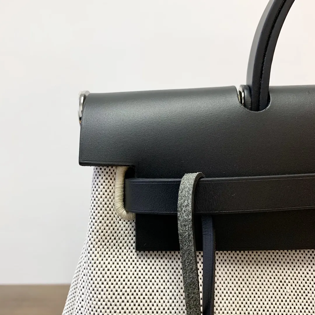 Herbag 31 麻布拼黑 银扣 内缝 细节 实拍 ; 包袋 精选款